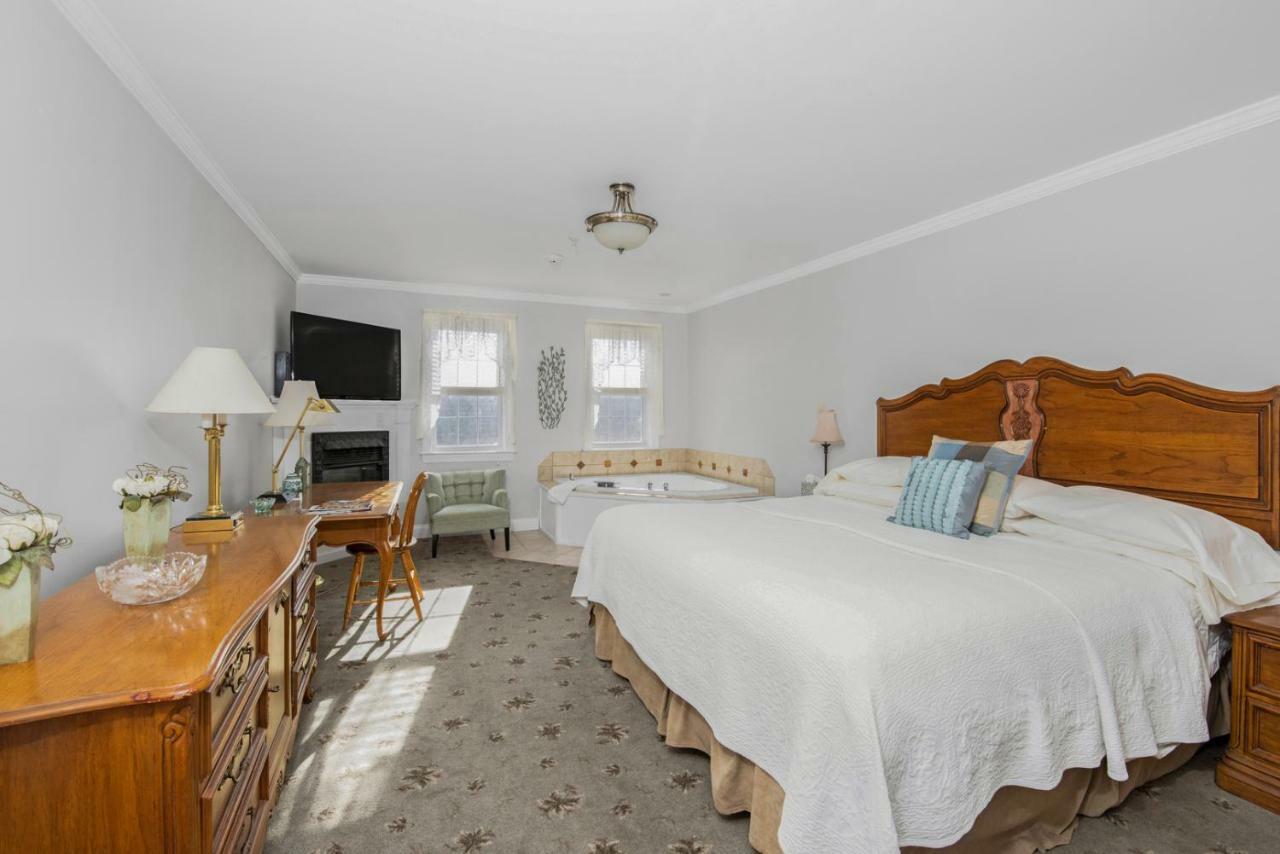 Hargrave House Bed And Breakfast Дойлстаун Экстерьер фото
